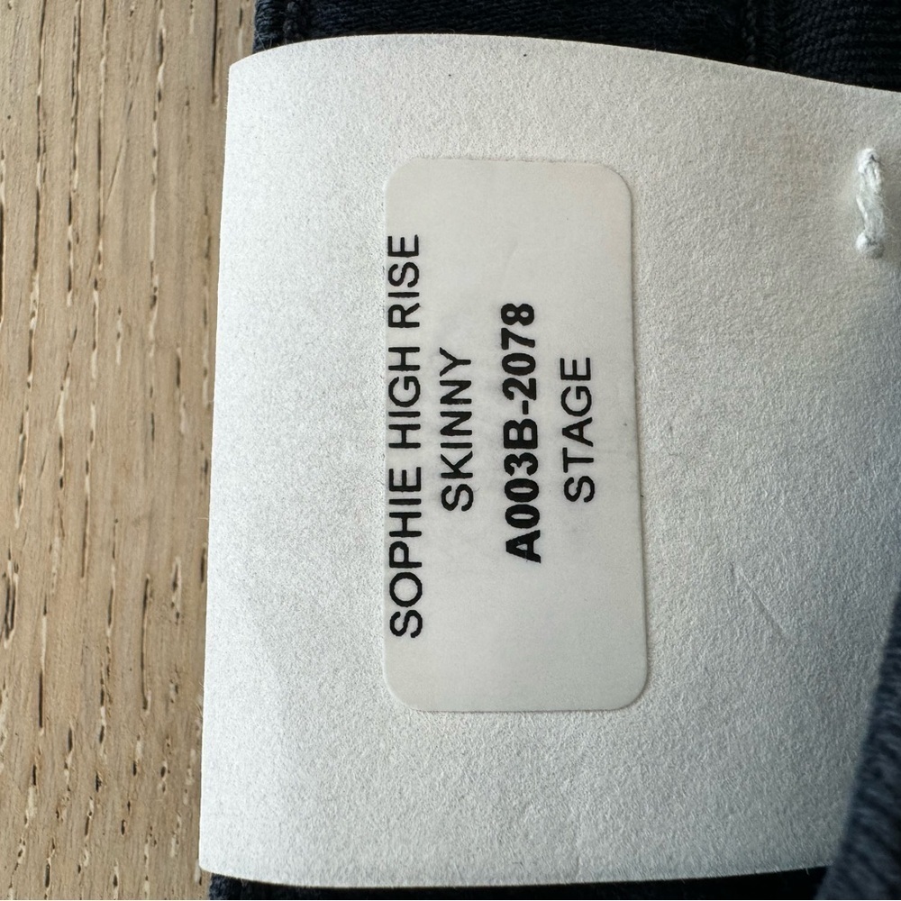 NWT AGOLDE Sophie High Rise Skinny Jeans in Stage 25 - Picture 6 of 6